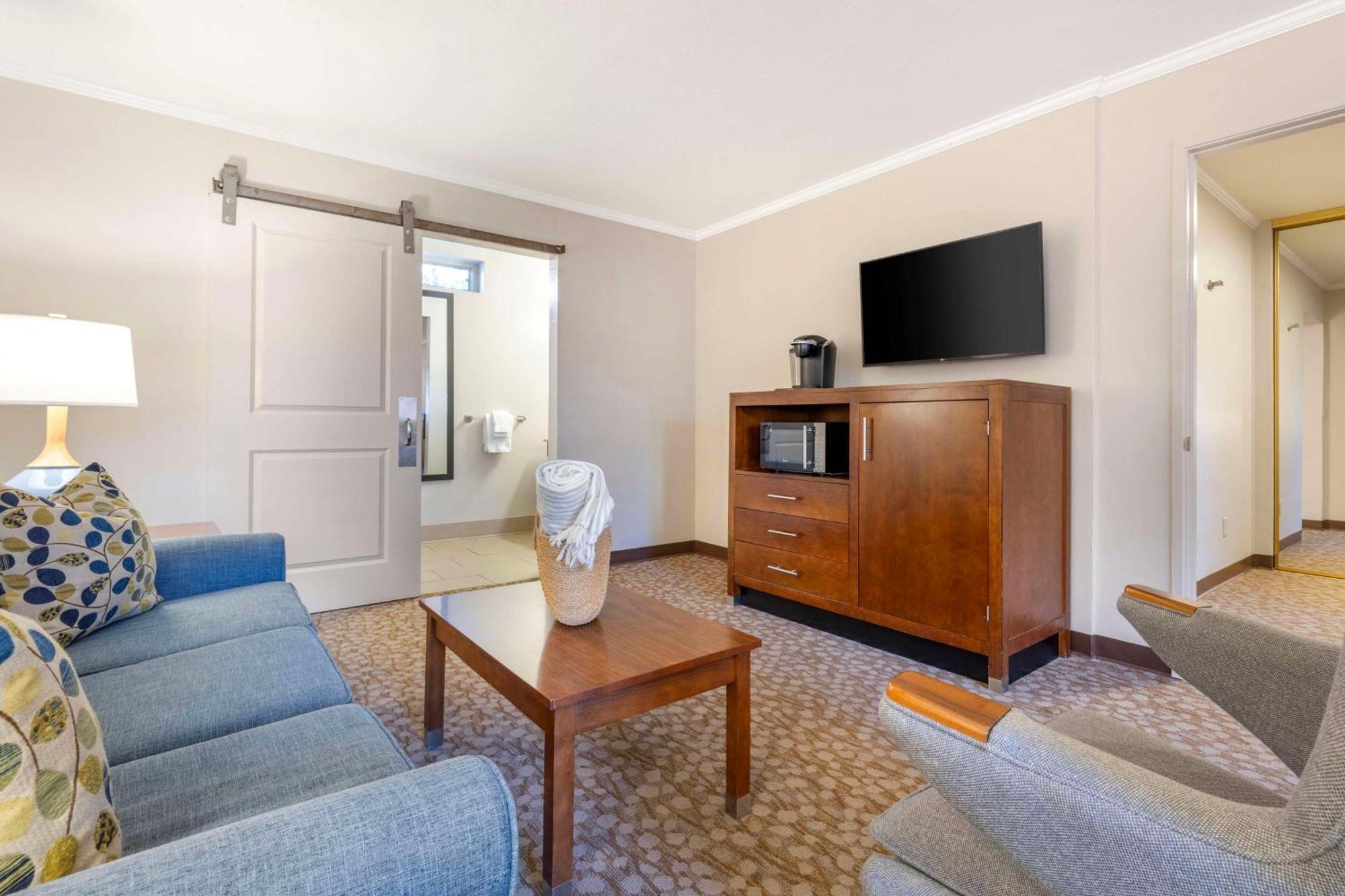 Best Western Plus Beach View Lodge קארסלבד מראה חיצוני תמונה