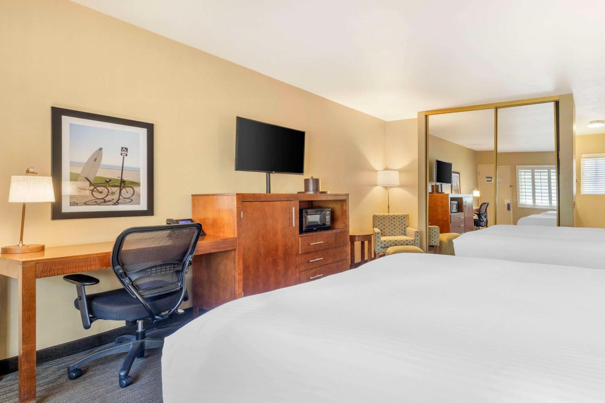 Best Western Plus Beach View Lodge קארסלבד מראה חיצוני תמונה